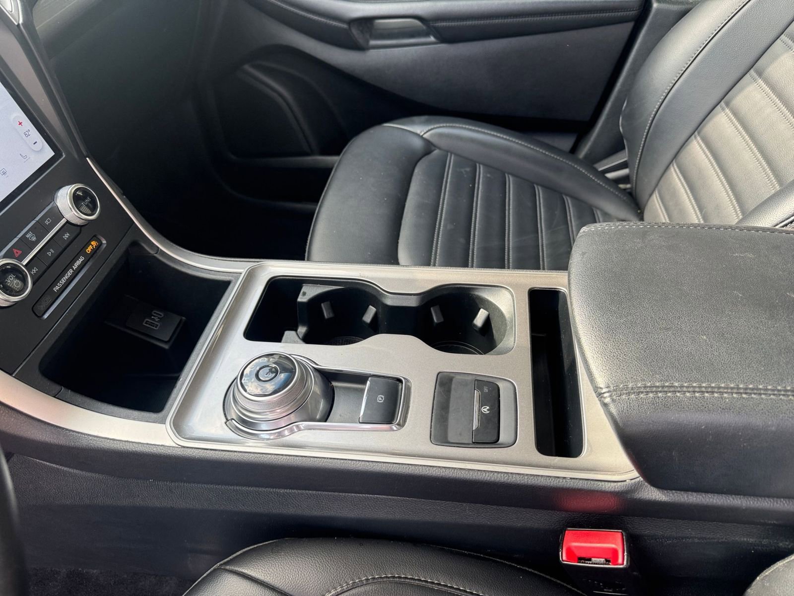 Thumbnail: 2024 Ford Edge - 35