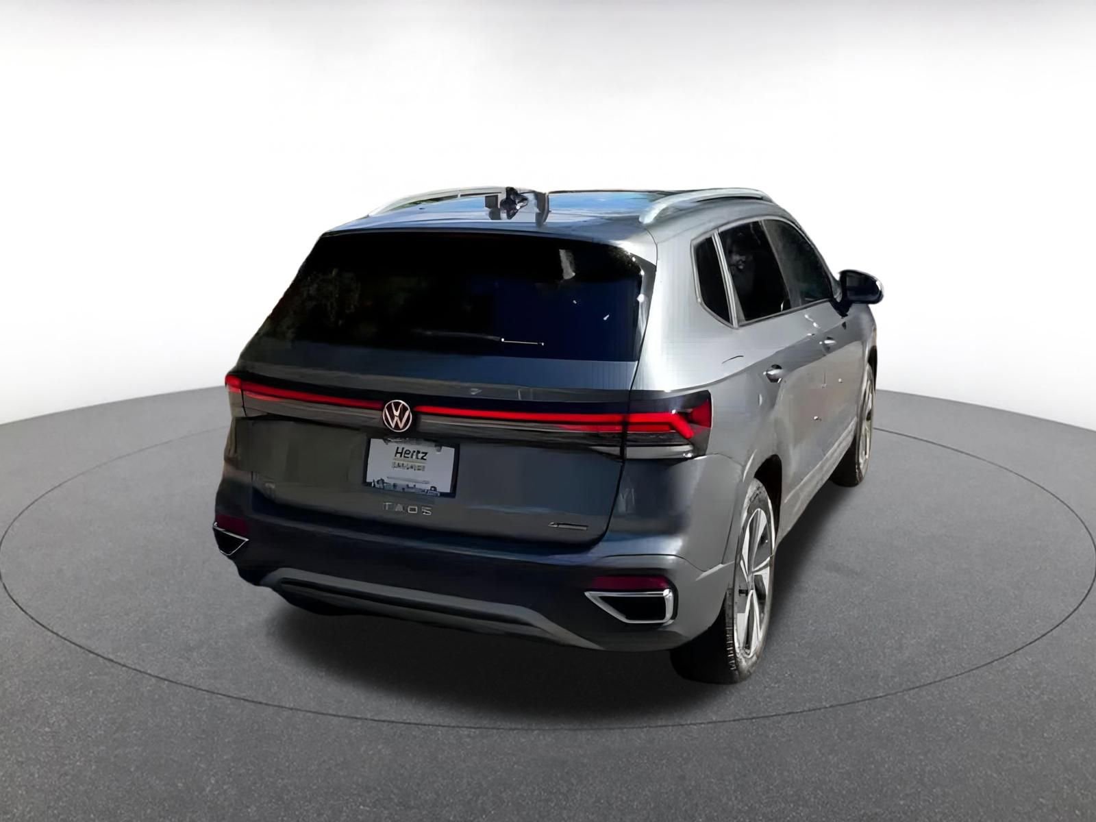 Thumbnail: 2025 Volkswagen Taos - 14