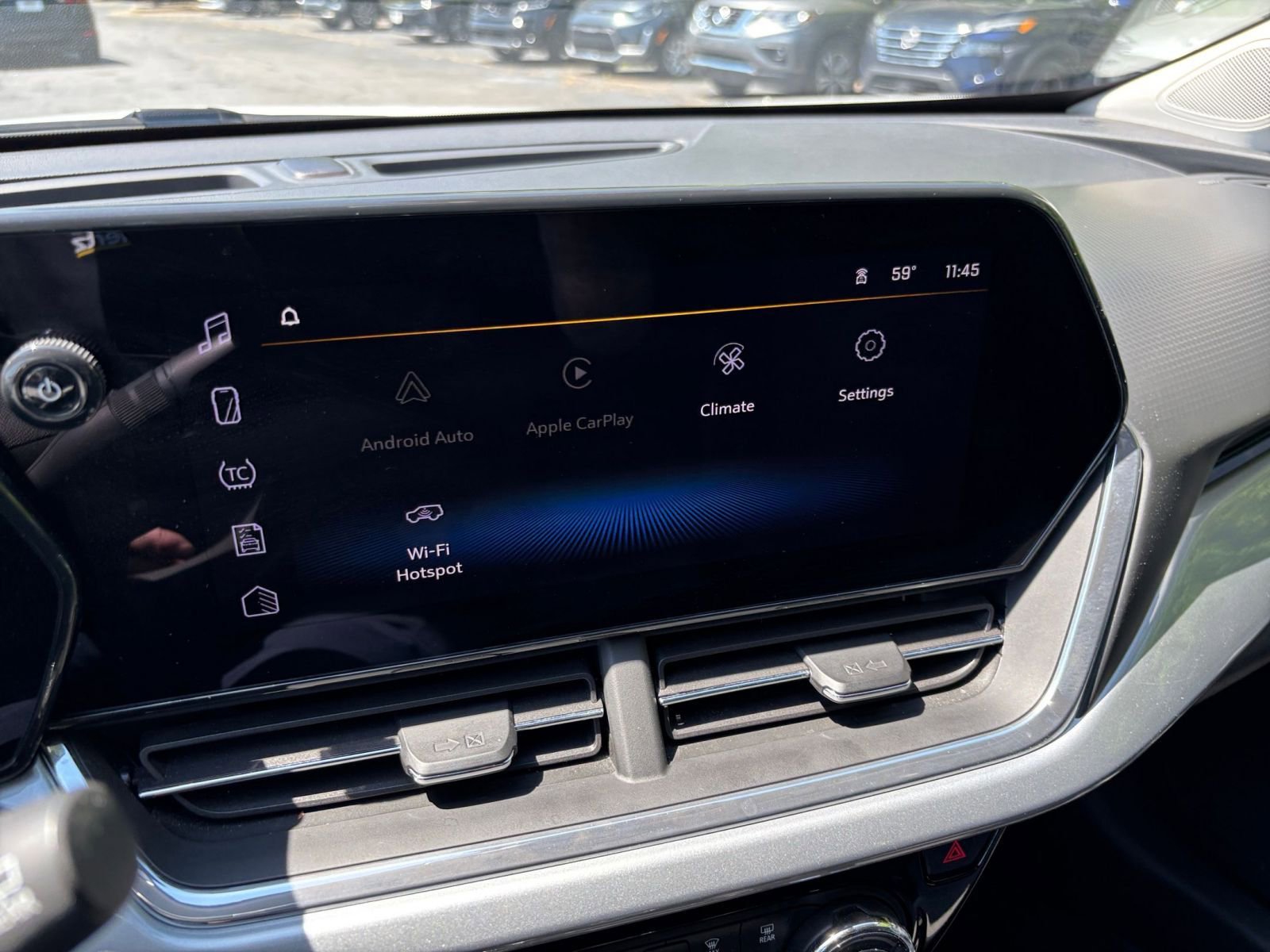 Thumbnail: 2025 Chevrolet Trax - 17