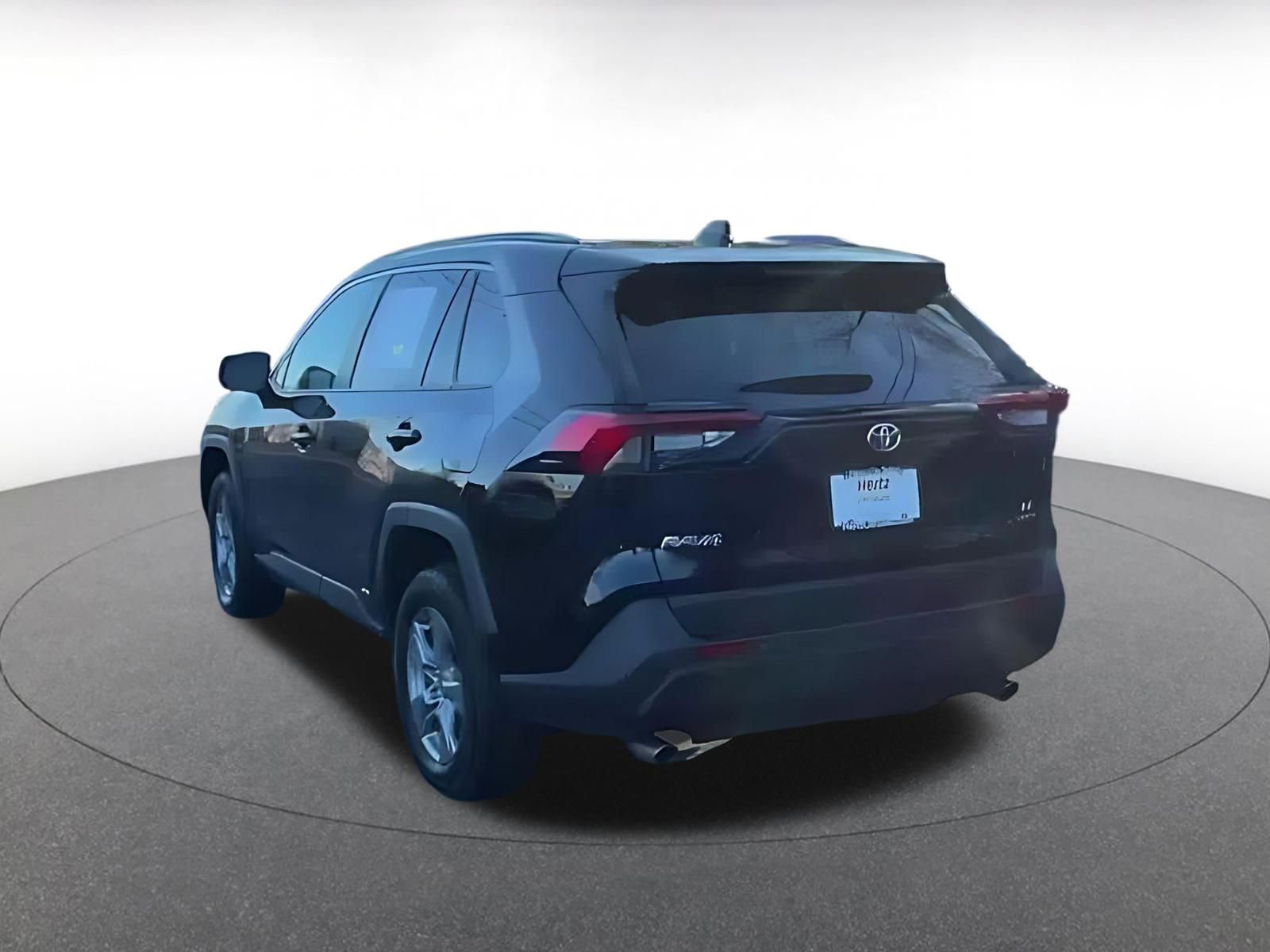 Thumbnail: 2025 Toyota RAV4 - 9