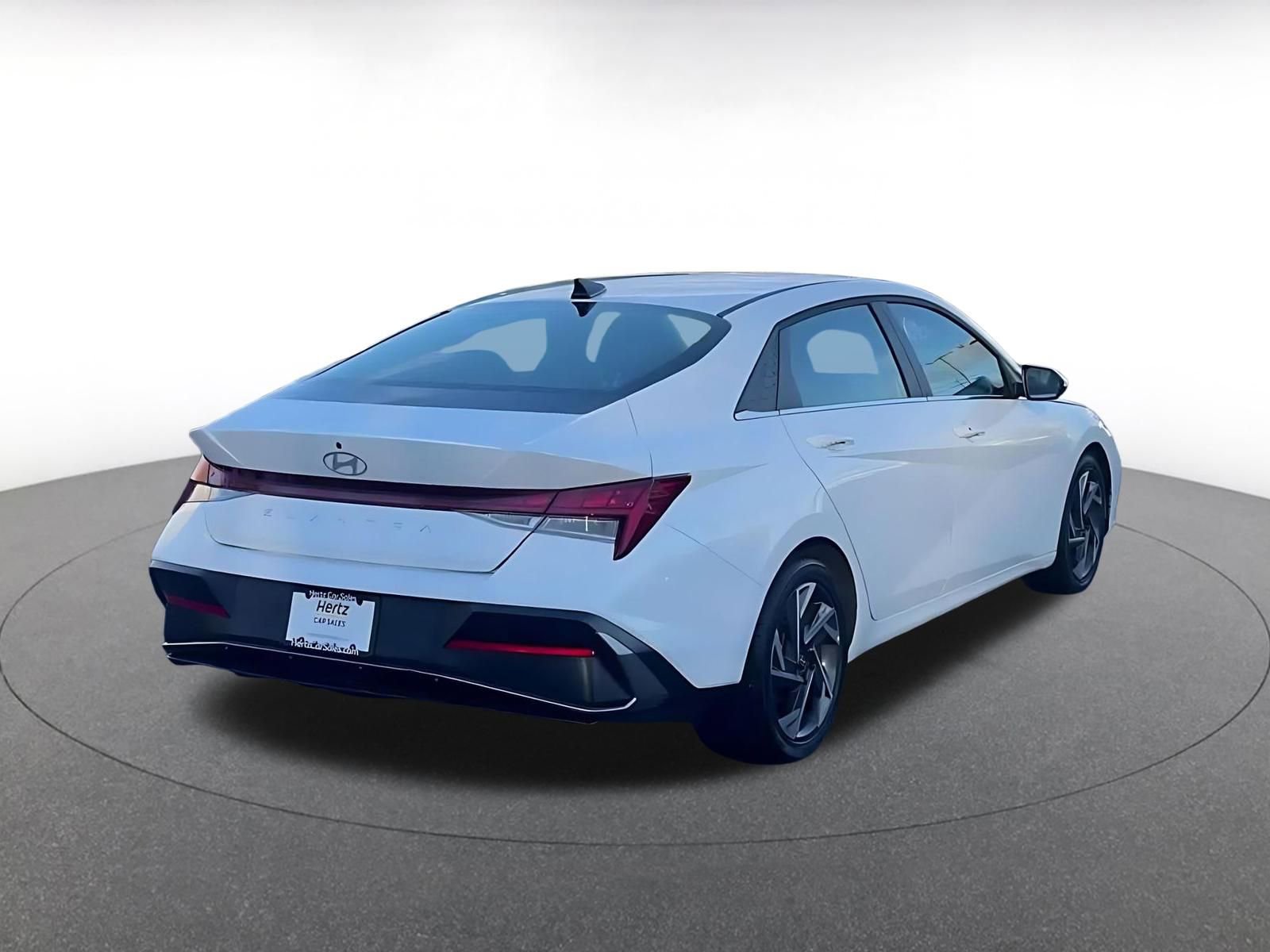 Thumbnail: 2025 Hyundai Elantra - 15