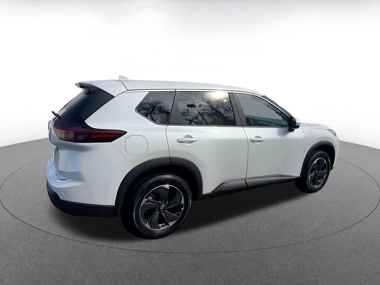 Thumbnail: 2025 Nissan Rogue - 15