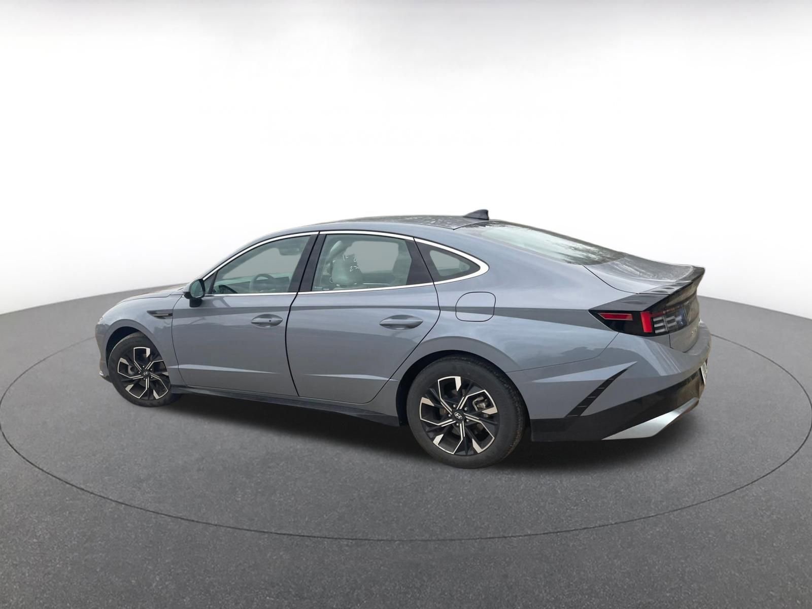 Thumbnail: 2025 Hyundai Sonata - 15