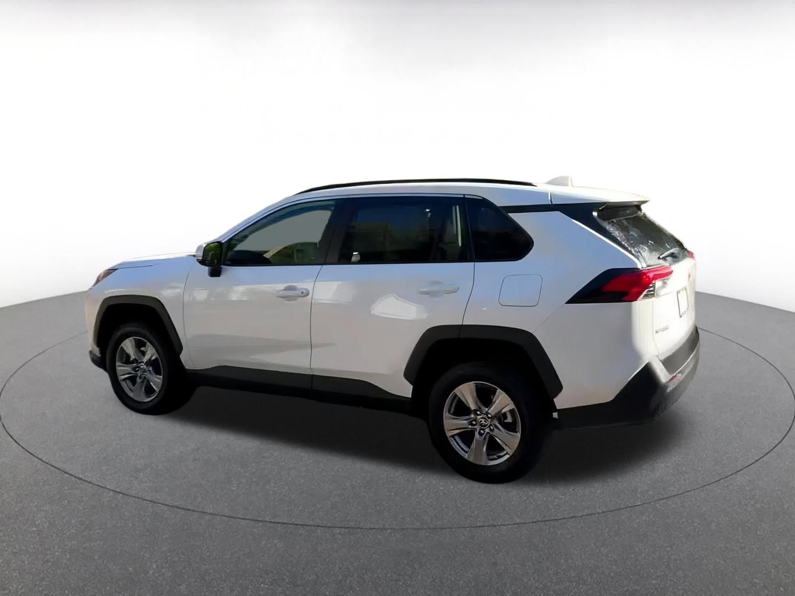 Thumbnail: 2025 Toyota RAV4 - 10