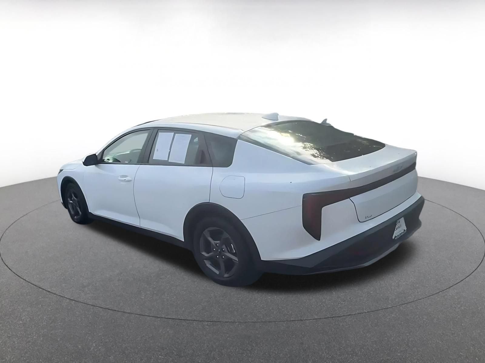 Thumbnail: 2025 Kia K4 - 10