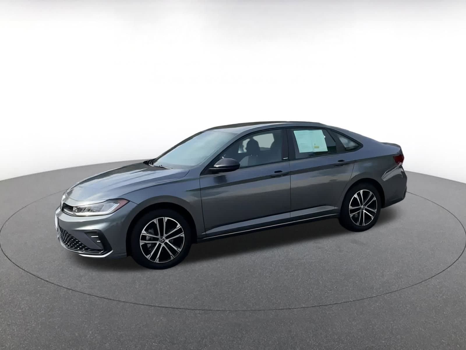 Thumbnail: 2025 Volkswagen Jetta - 7