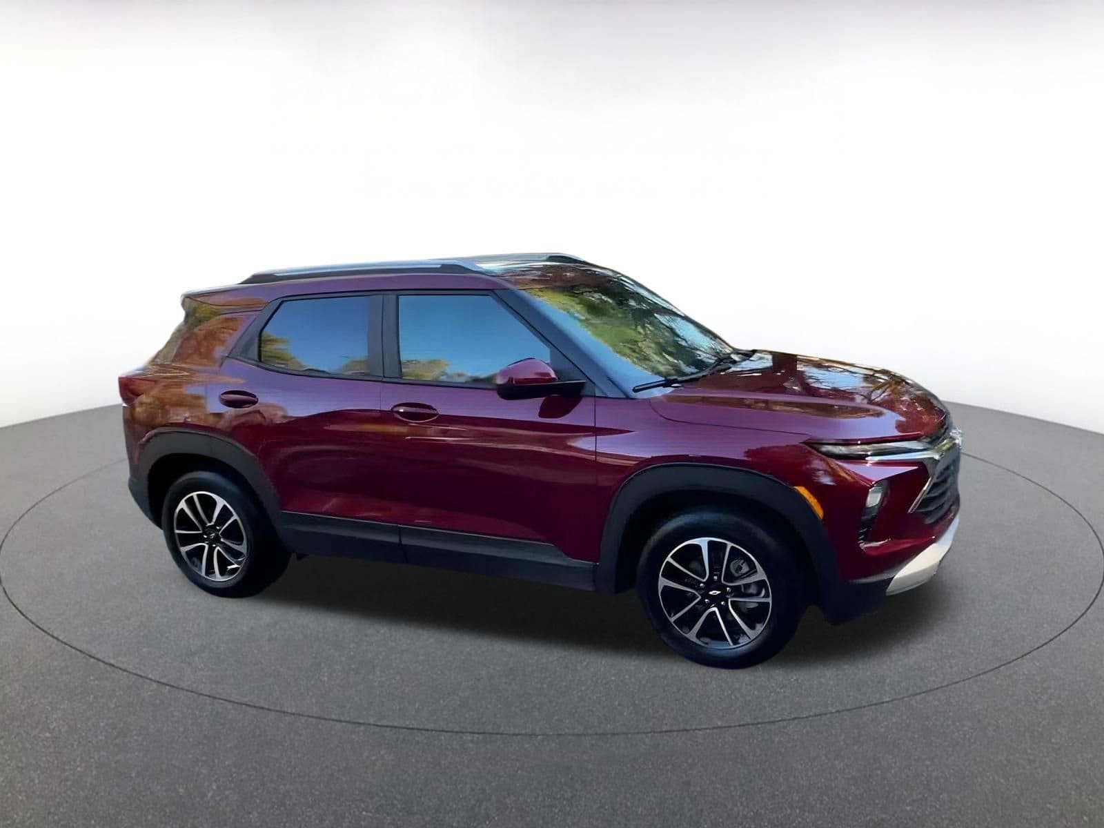 Thumbnail: 2025 Chevrolet TrailBlazer - 2