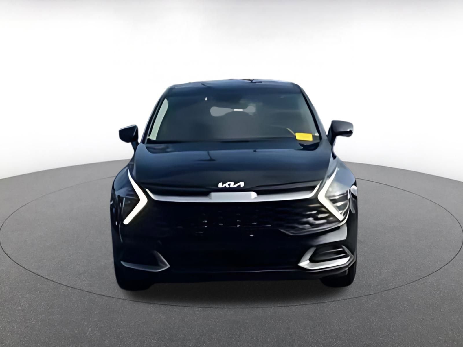 Thumbnail: 2025 Kia Sportage - 16