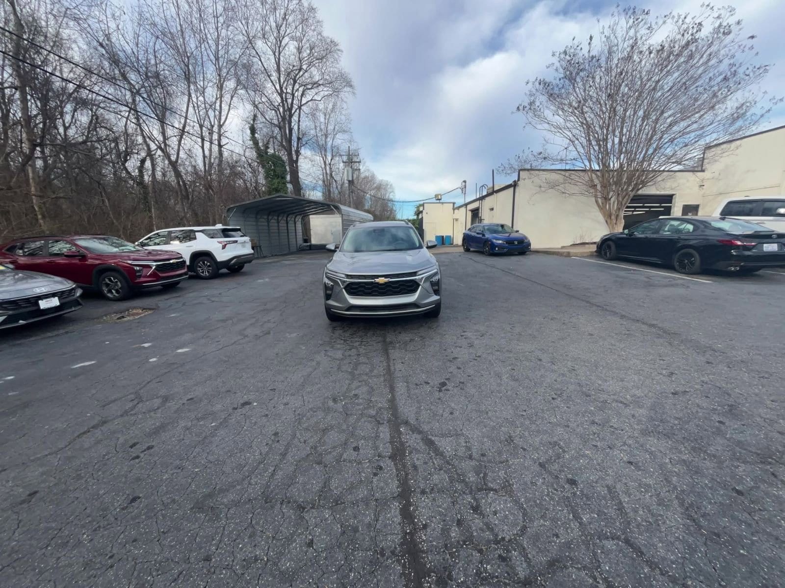 Thumbnail: 2025 Chevrolet Trax - 16