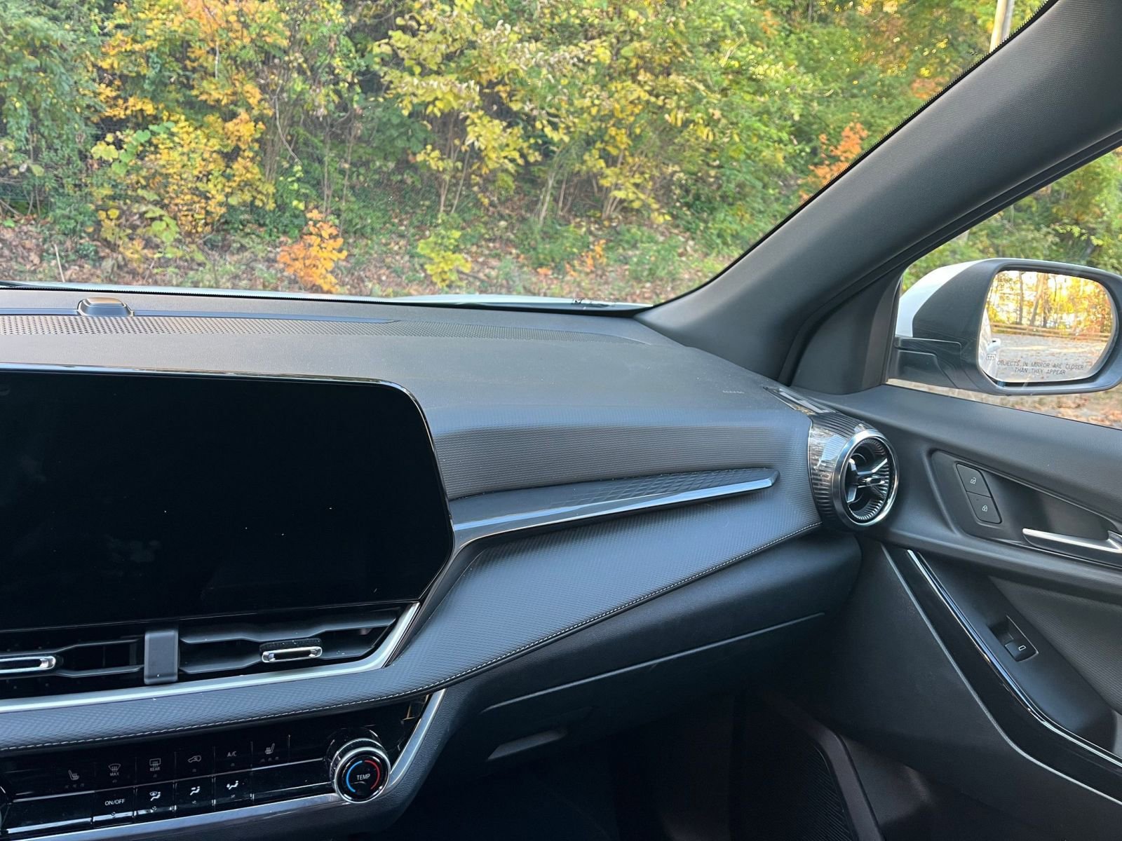 Thumbnail: 2025 Chevrolet Equinox - 31