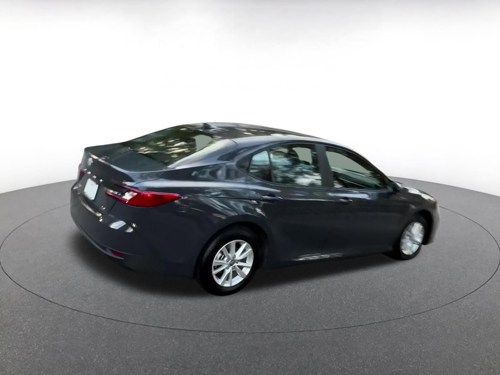 Thumbnail: 2025 Toyota Camry - 12