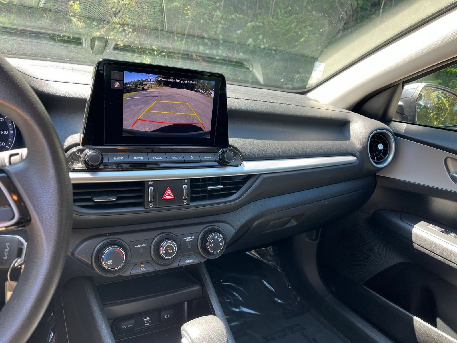 Thumbnail: 2024 Kia Forte - 17