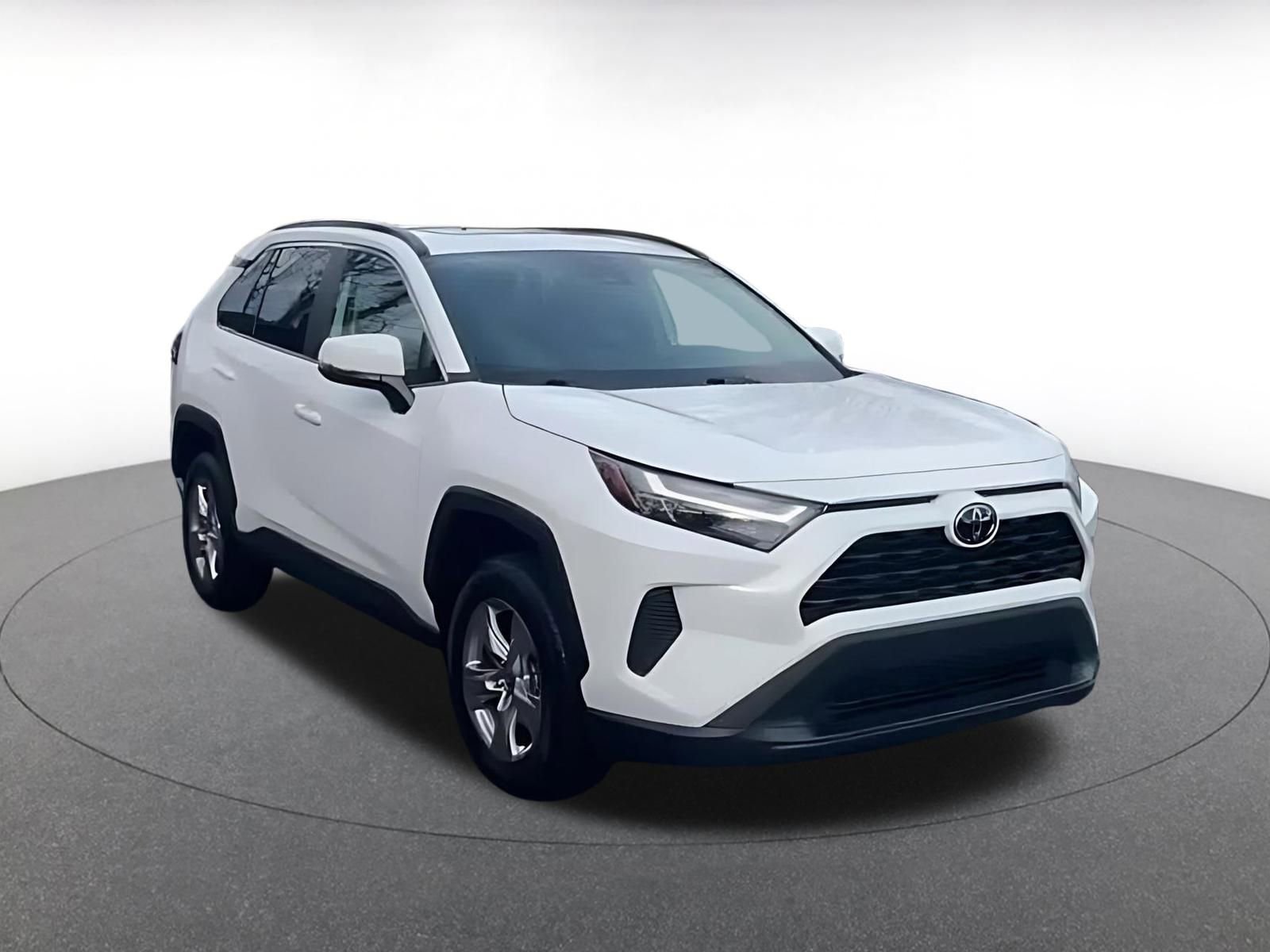 Thumbnail: 2025 Toyota RAV4 - 3
