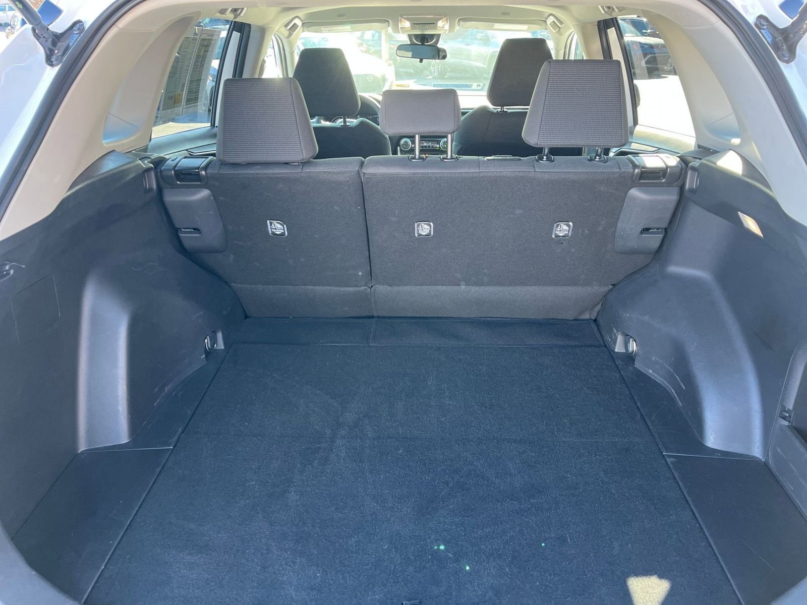 Thumbnail: 2025 Toyota RAV4 - 24