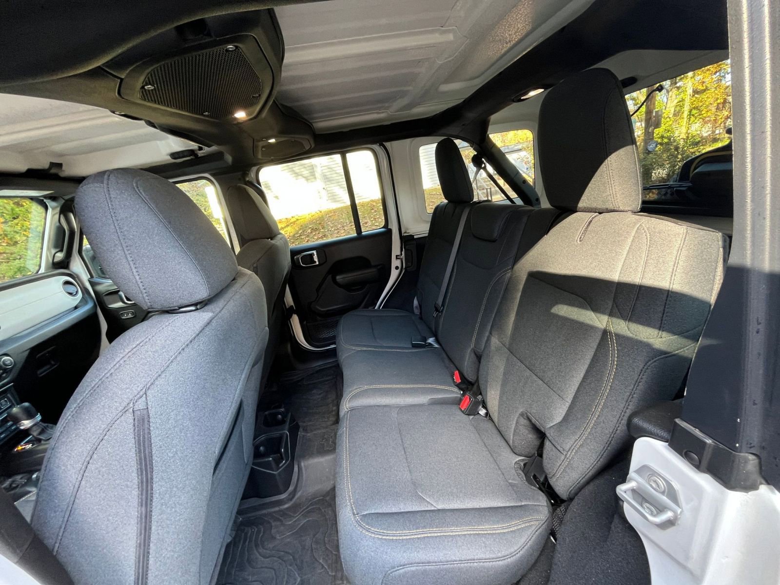 Thumbnail: 2025 Jeep Wrangler - 22