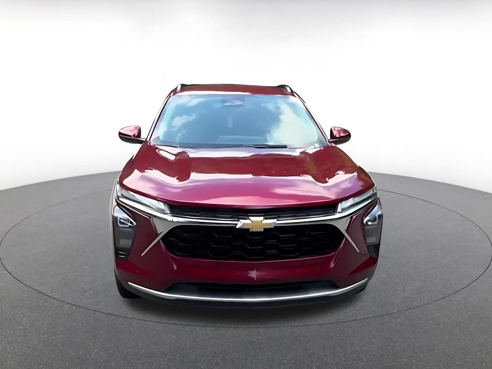Thumbnail: 2025 Chevrolet Trax - 4
