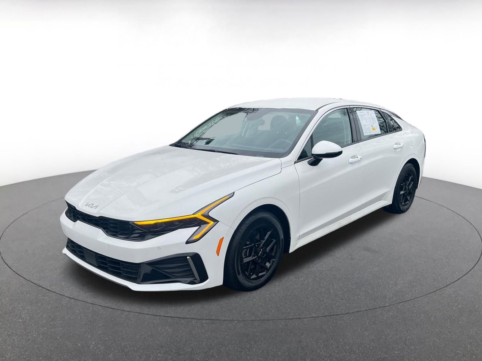 Thumbnail: 2025 Kia K5 - 8