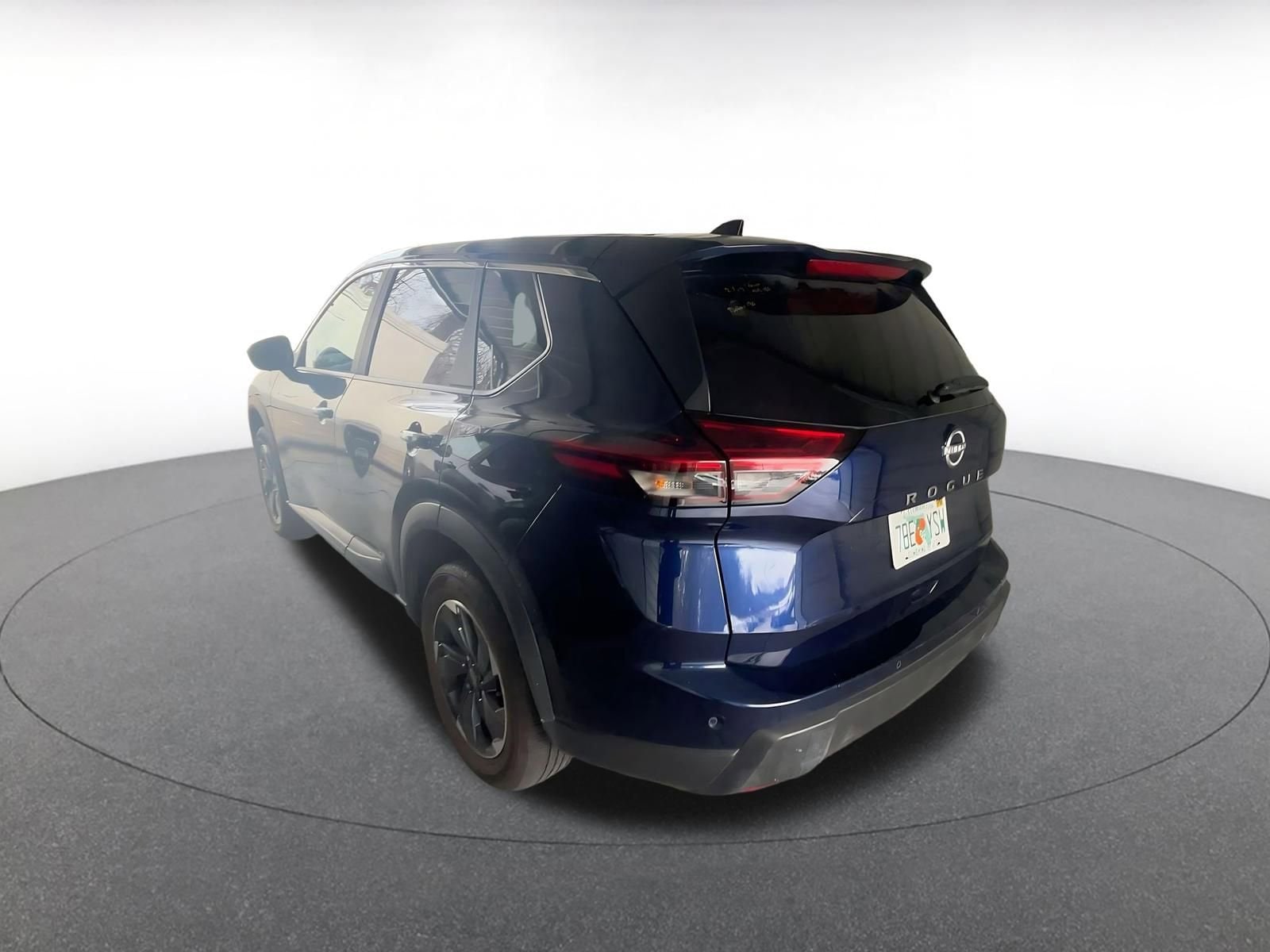 Thumbnail: 2025 Nissan Rogue - 2