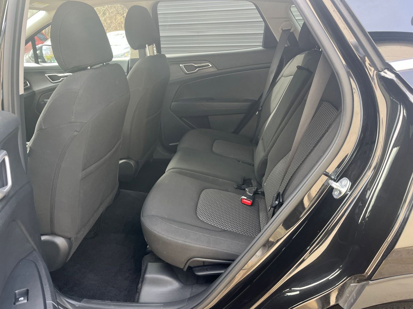 Thumbnail: 2024 Kia Sportage - 21