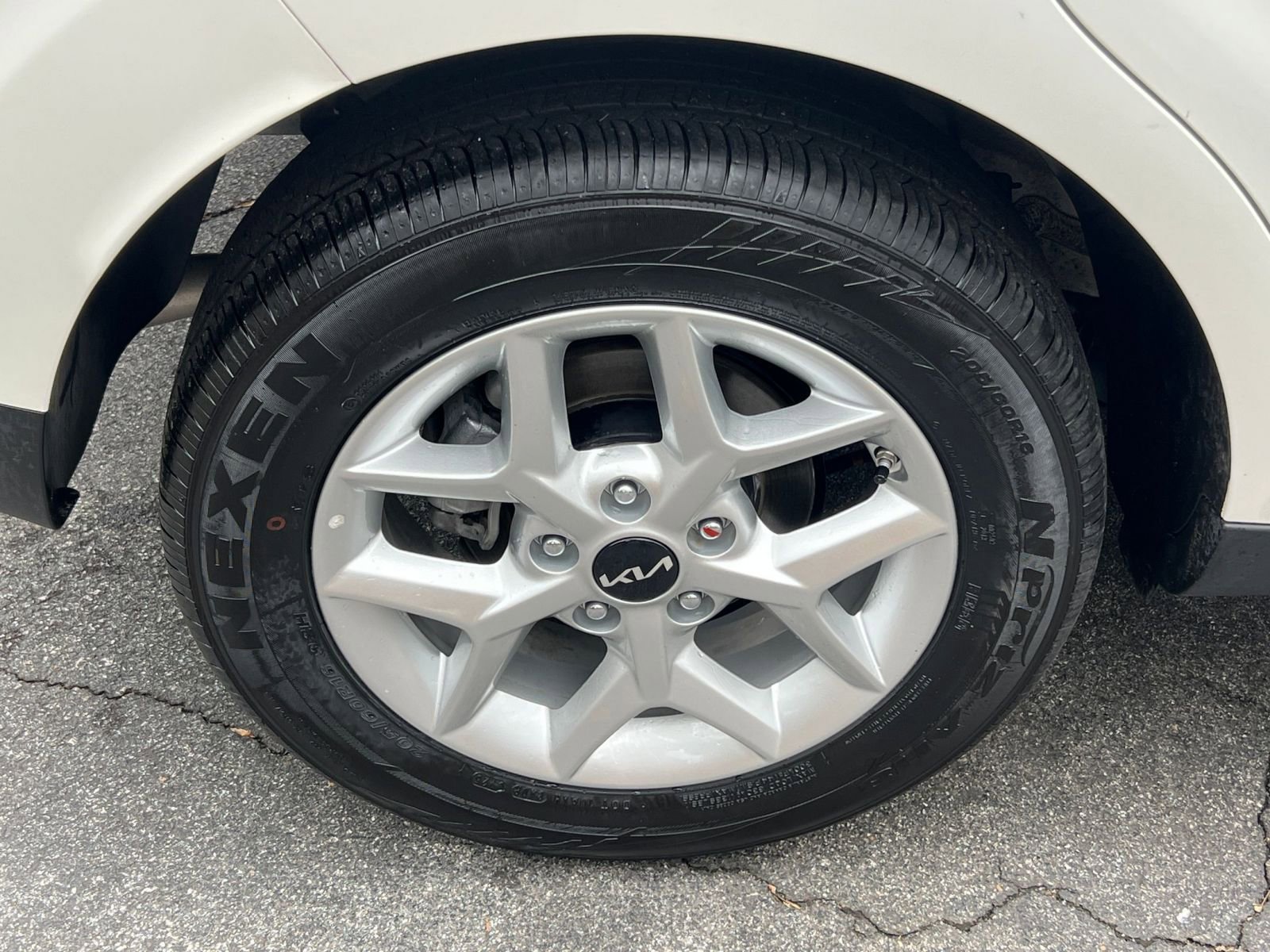 Thumbnail: 2025 Kia Soul - 28