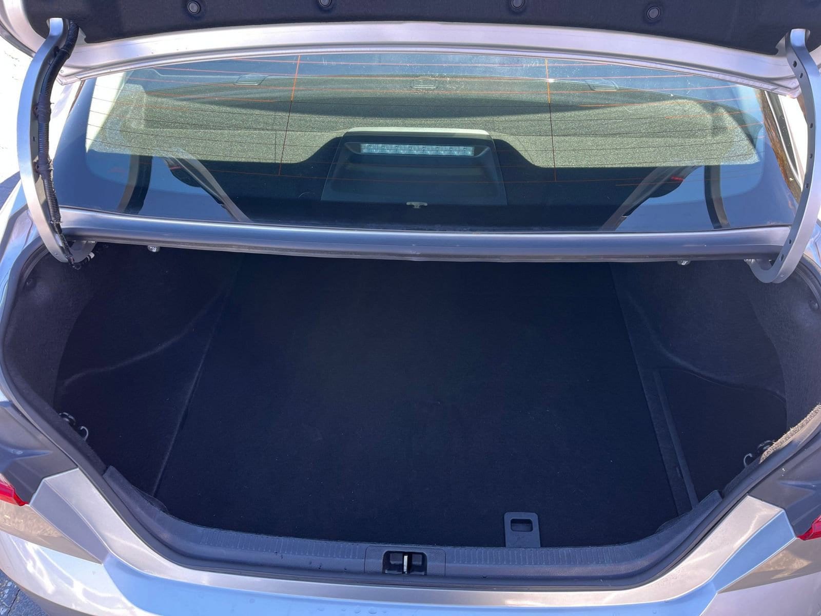 Thumbnail: 2025 Toyota Camry - 29