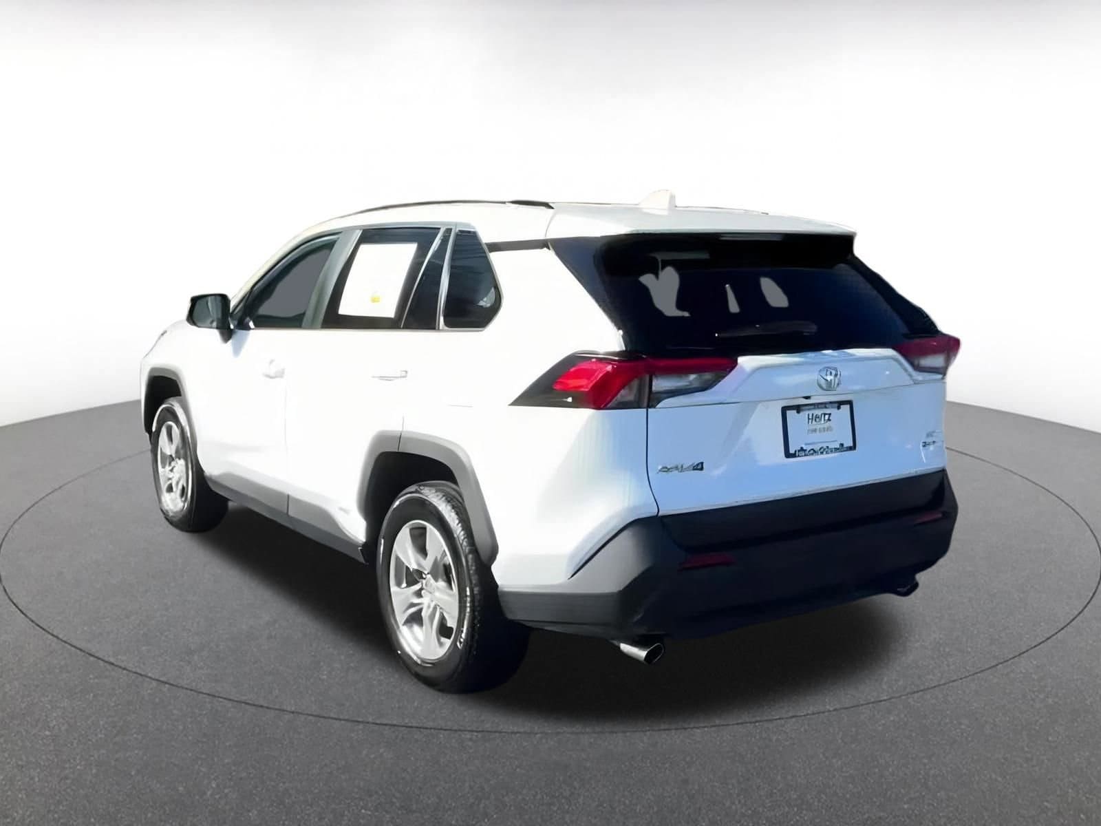 Thumbnail: 2025 Toyota RAV4 - 10