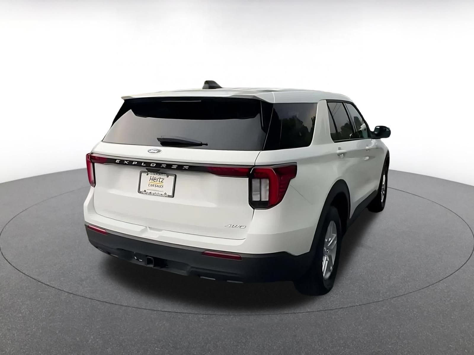Thumbnail: 2026 Ford Explorer - 12