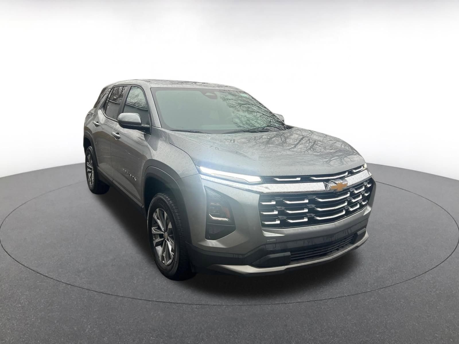 Thumbnail: 2025 Chevrolet Equinox - 1