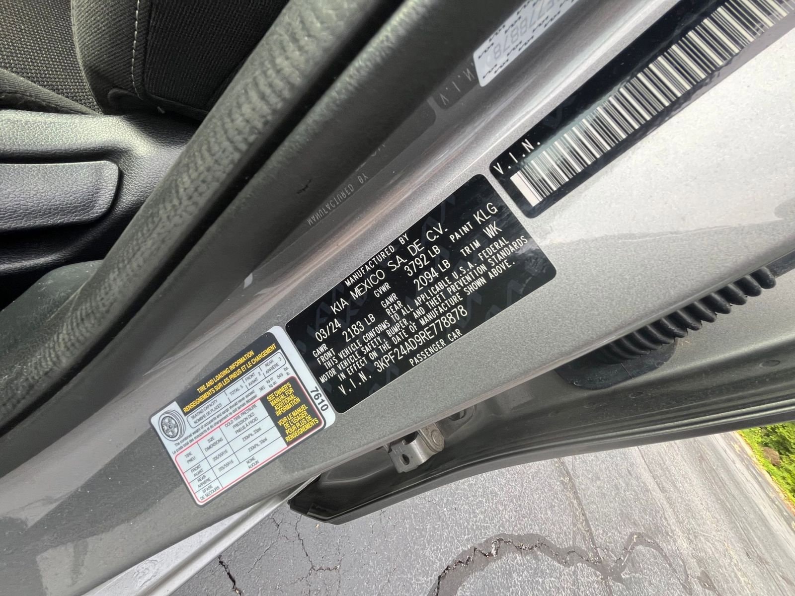 Thumbnail: 2024 Kia Forte - 9