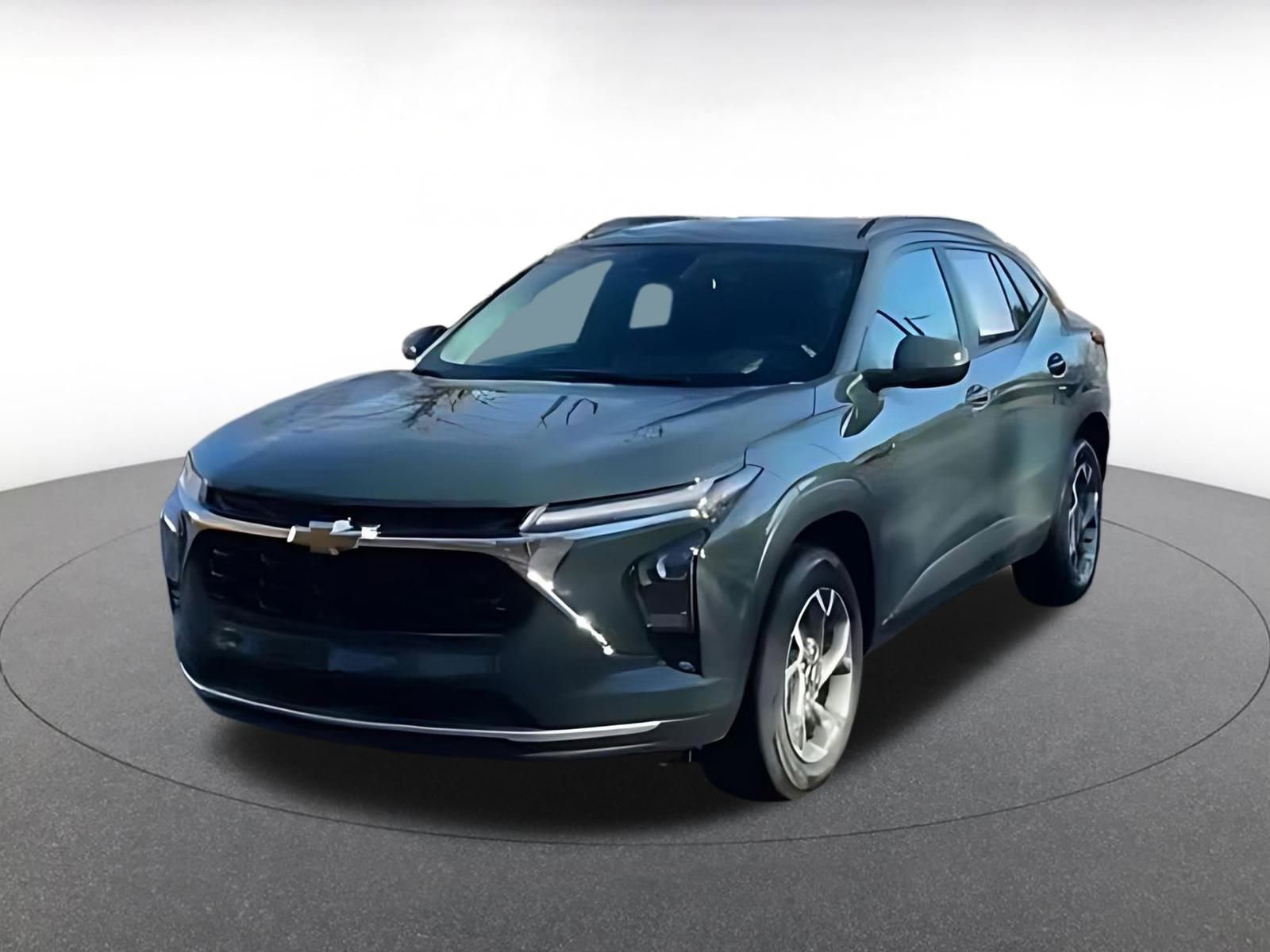 Thumbnail: 2025 Chevrolet Trax - 7