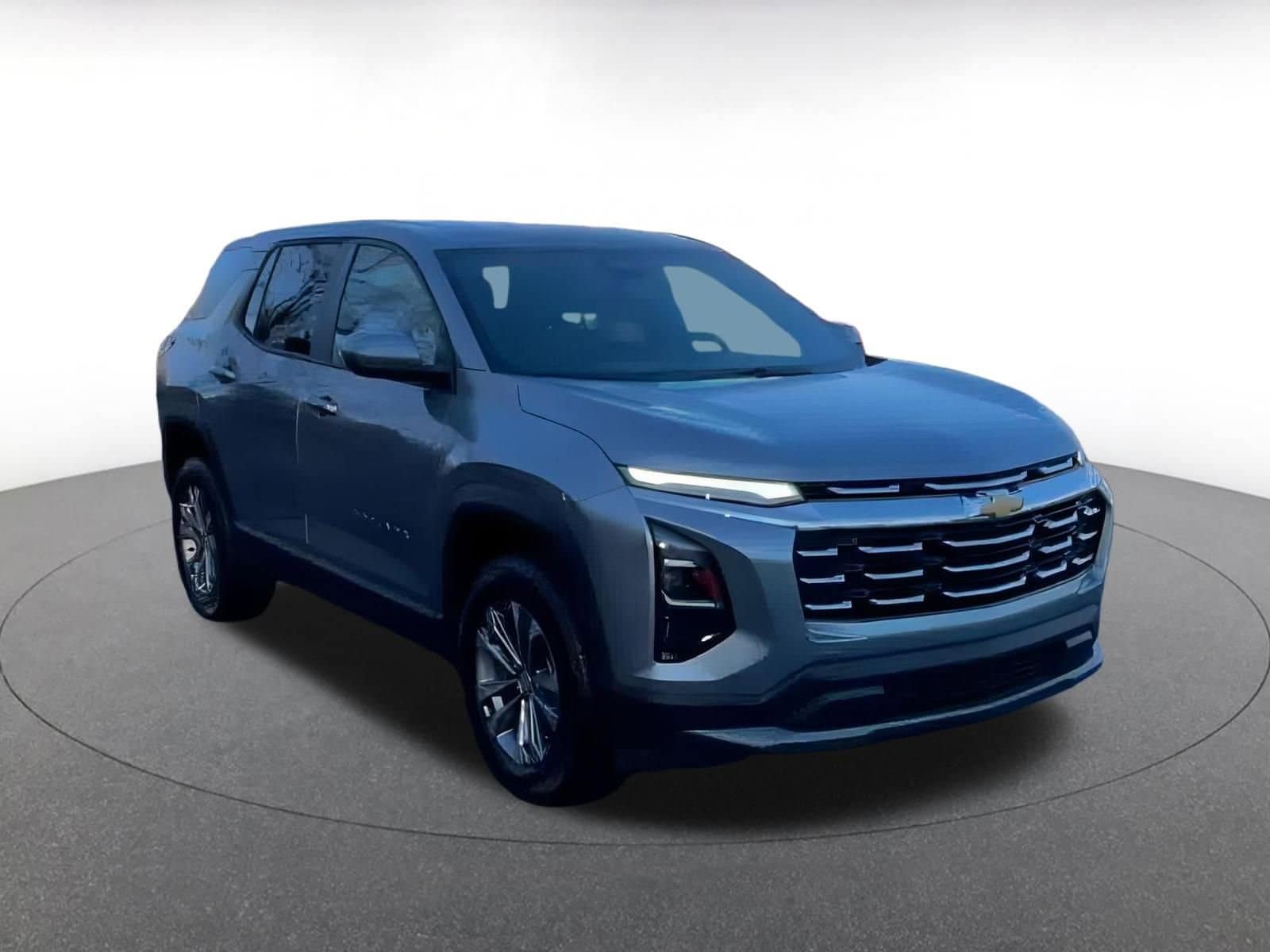 Thumbnail: 2025 Chevrolet Equinox - 3