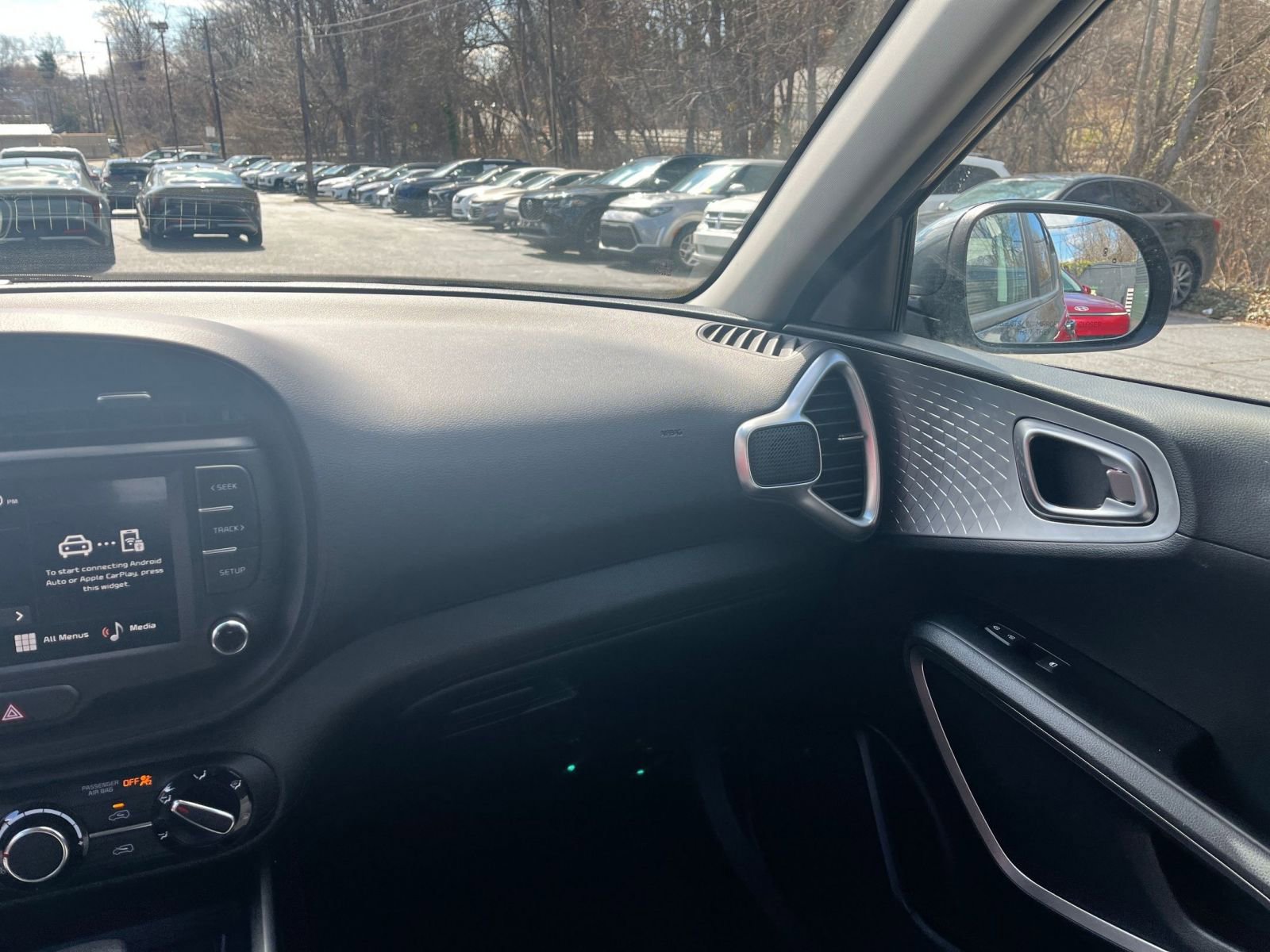 Thumbnail: 2025 Kia Soul - 30