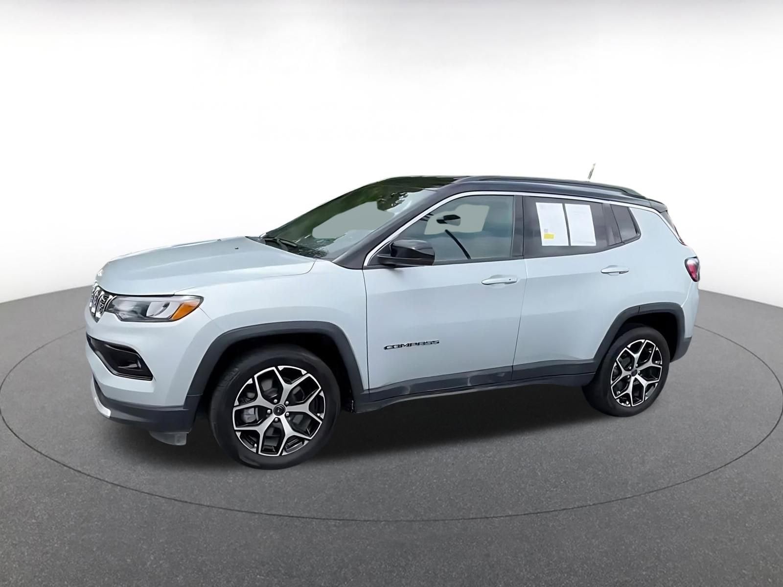 Thumbnail: 2025 Jeep Compass - 8