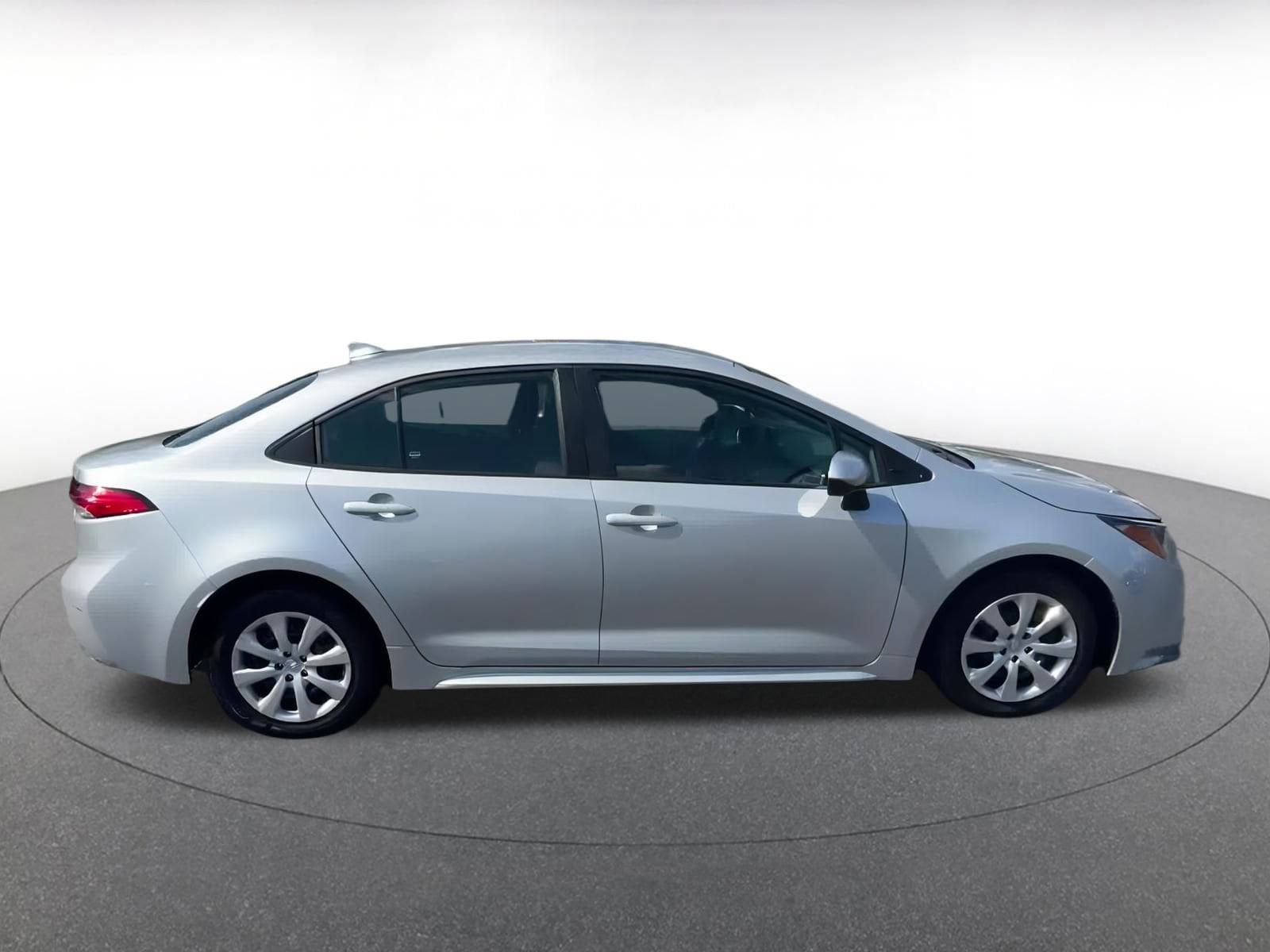 Thumbnail: 2024 Toyota Corolla - 16
