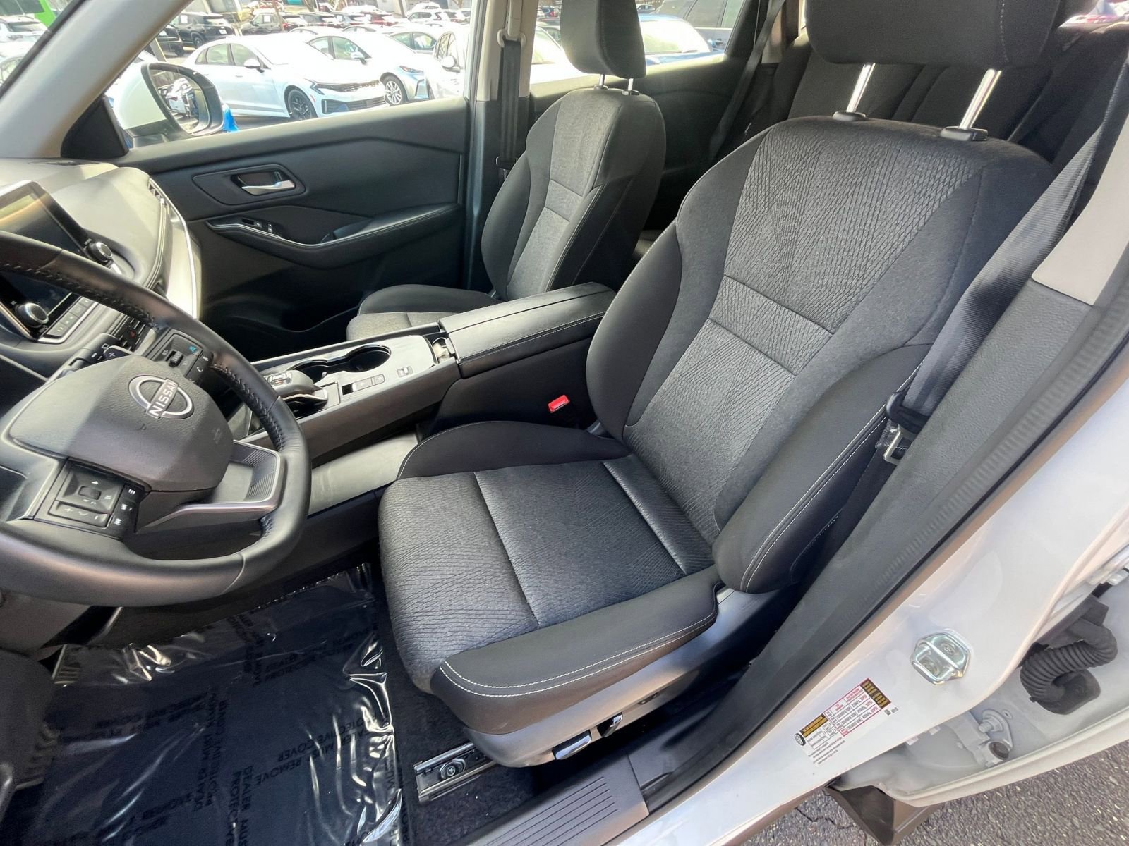 Thumbnail: 2025 Nissan Rogue - 32