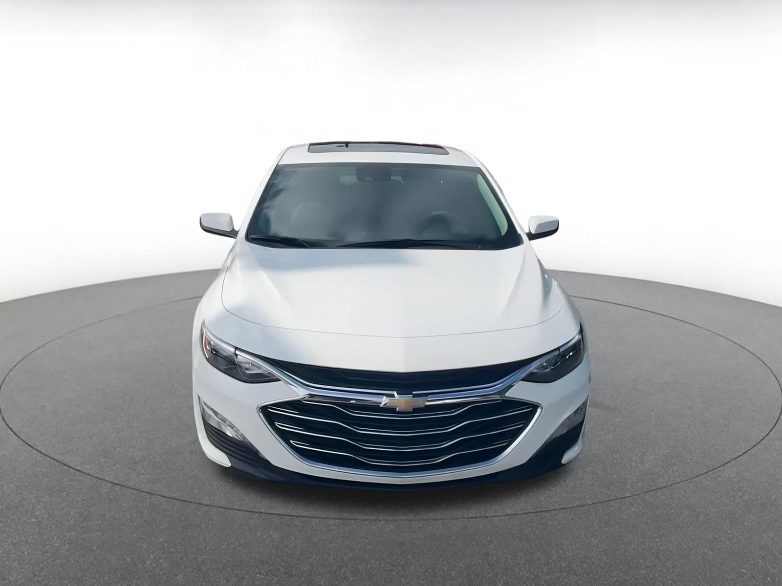Thumbnail: 2024 Chevrolet Malibu - 5