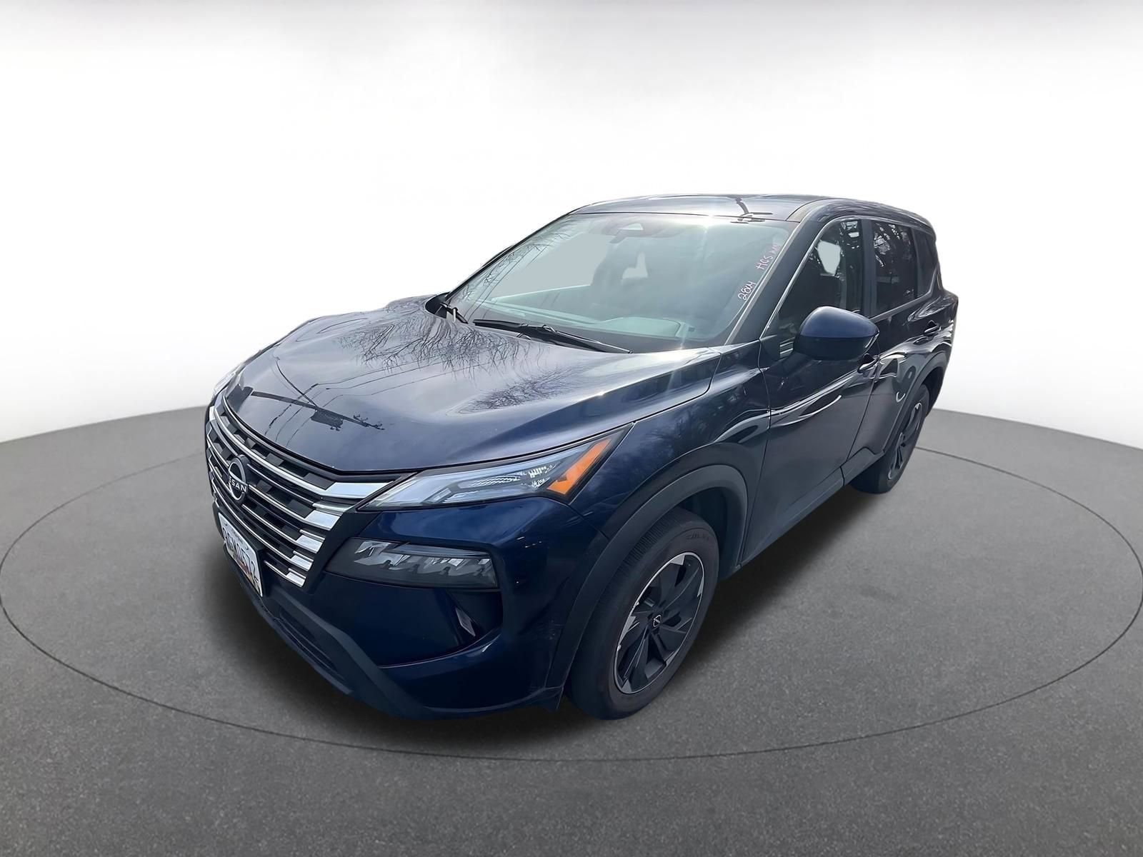 Thumbnail: 2025 Nissan Rogue - 2