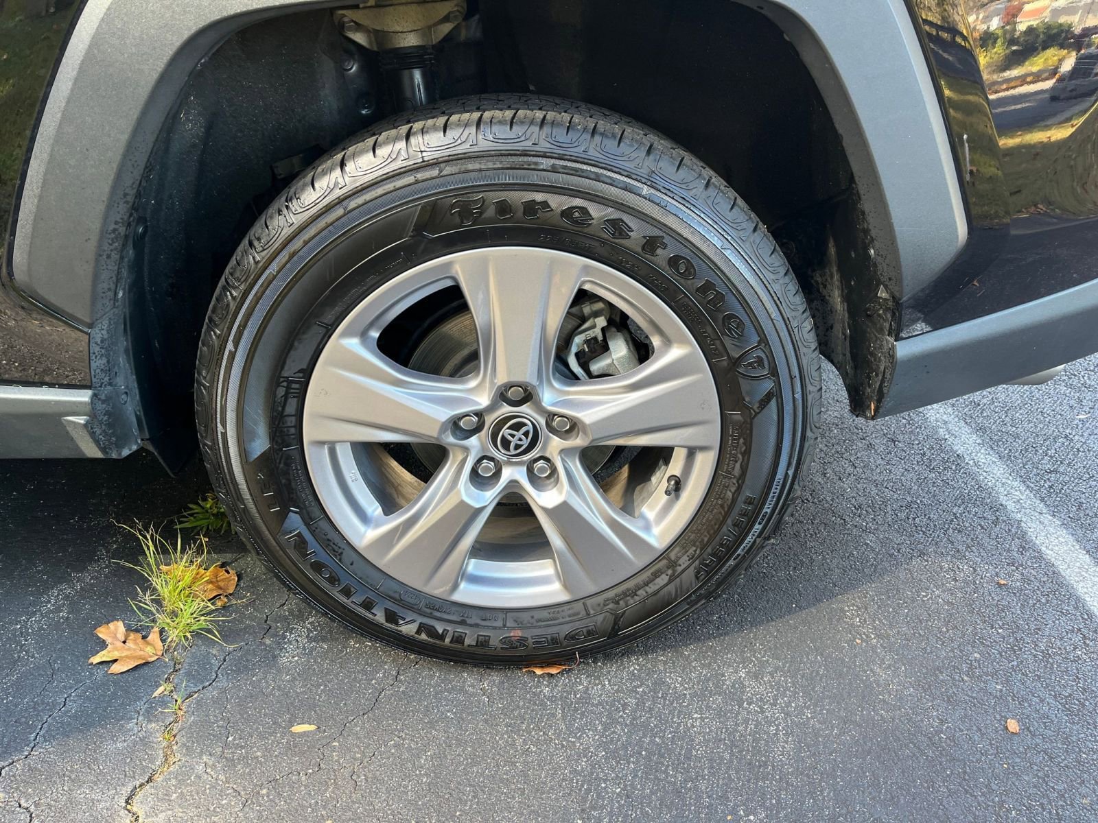 Thumbnail: 2025 Toyota RAV4 - 25