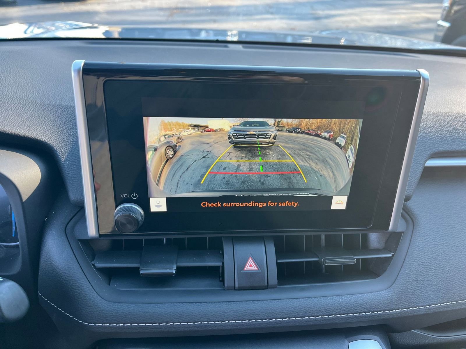 Thumbnail: 2025 Toyota RAV4 - 18