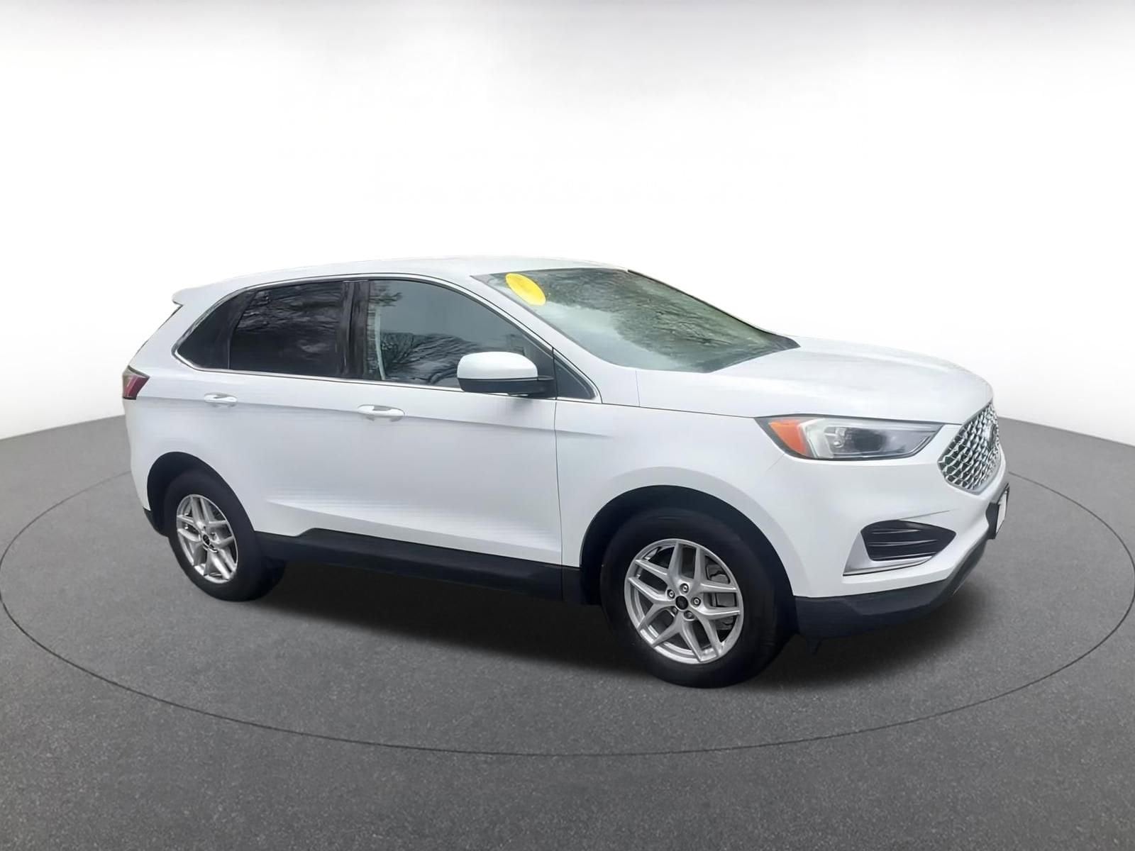 Thumbnail: 2024 Ford Edge - 2