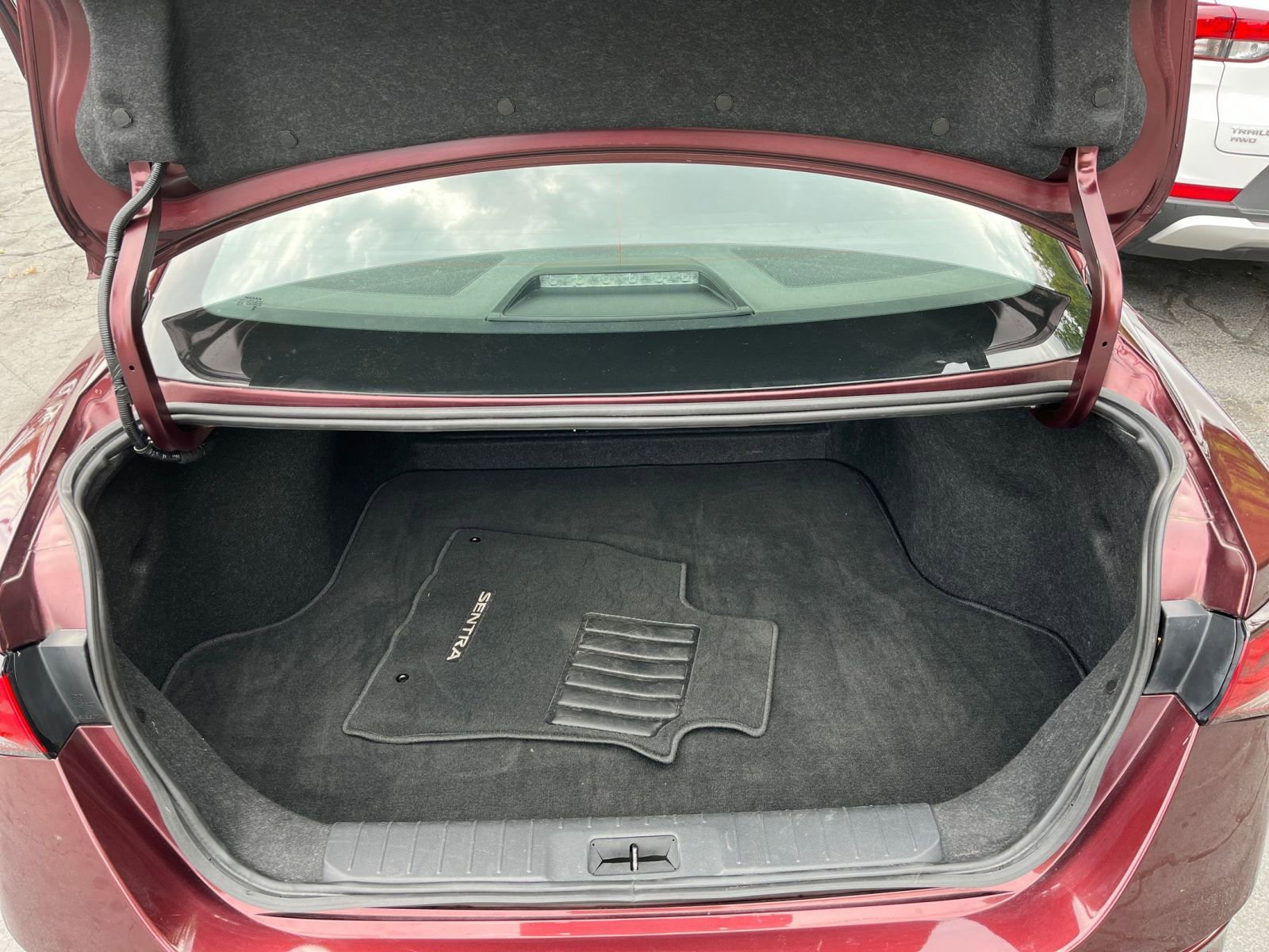 Thumbnail: 2024 Nissan Sentra - 27