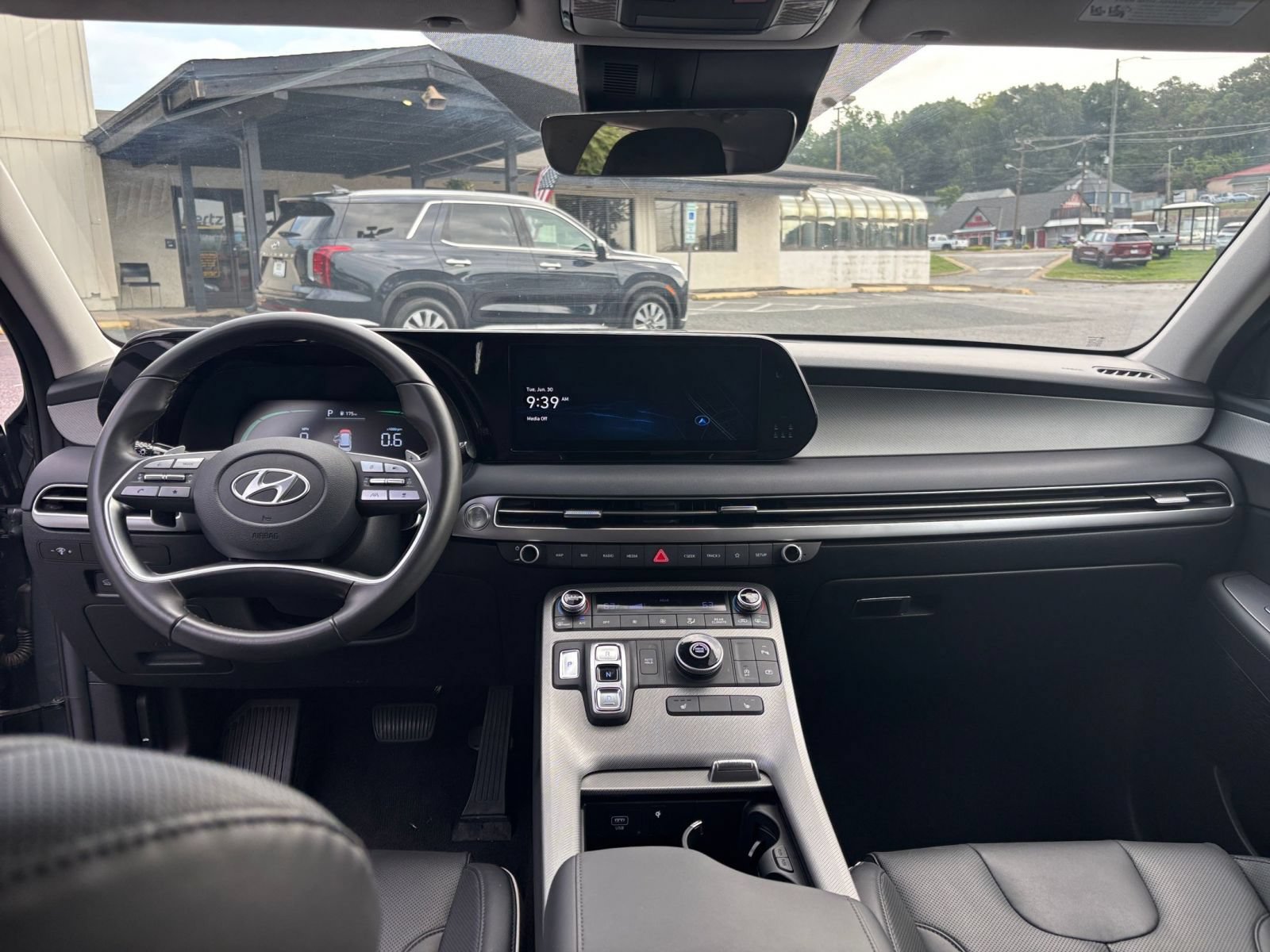 Thumbnail: 2025 Hyundai Palisade - 31