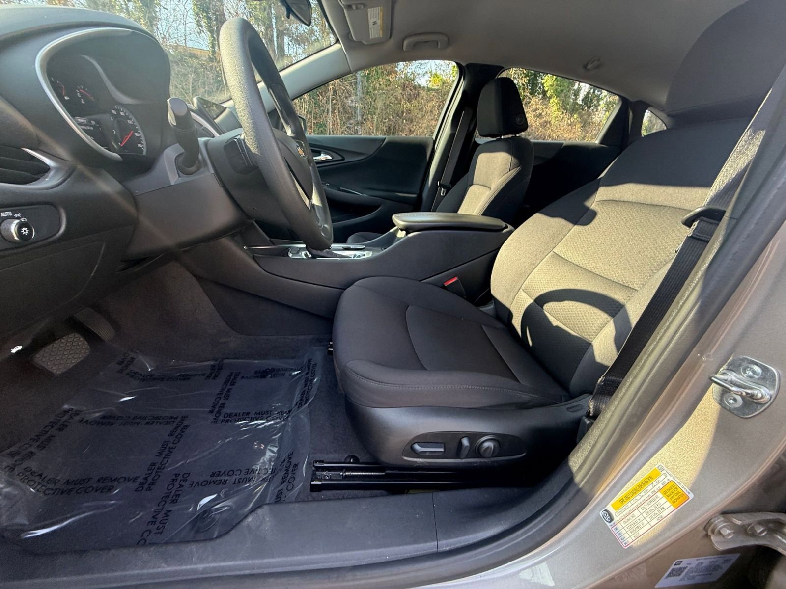 Thumbnail: 2024 Chevrolet Malibu - 25