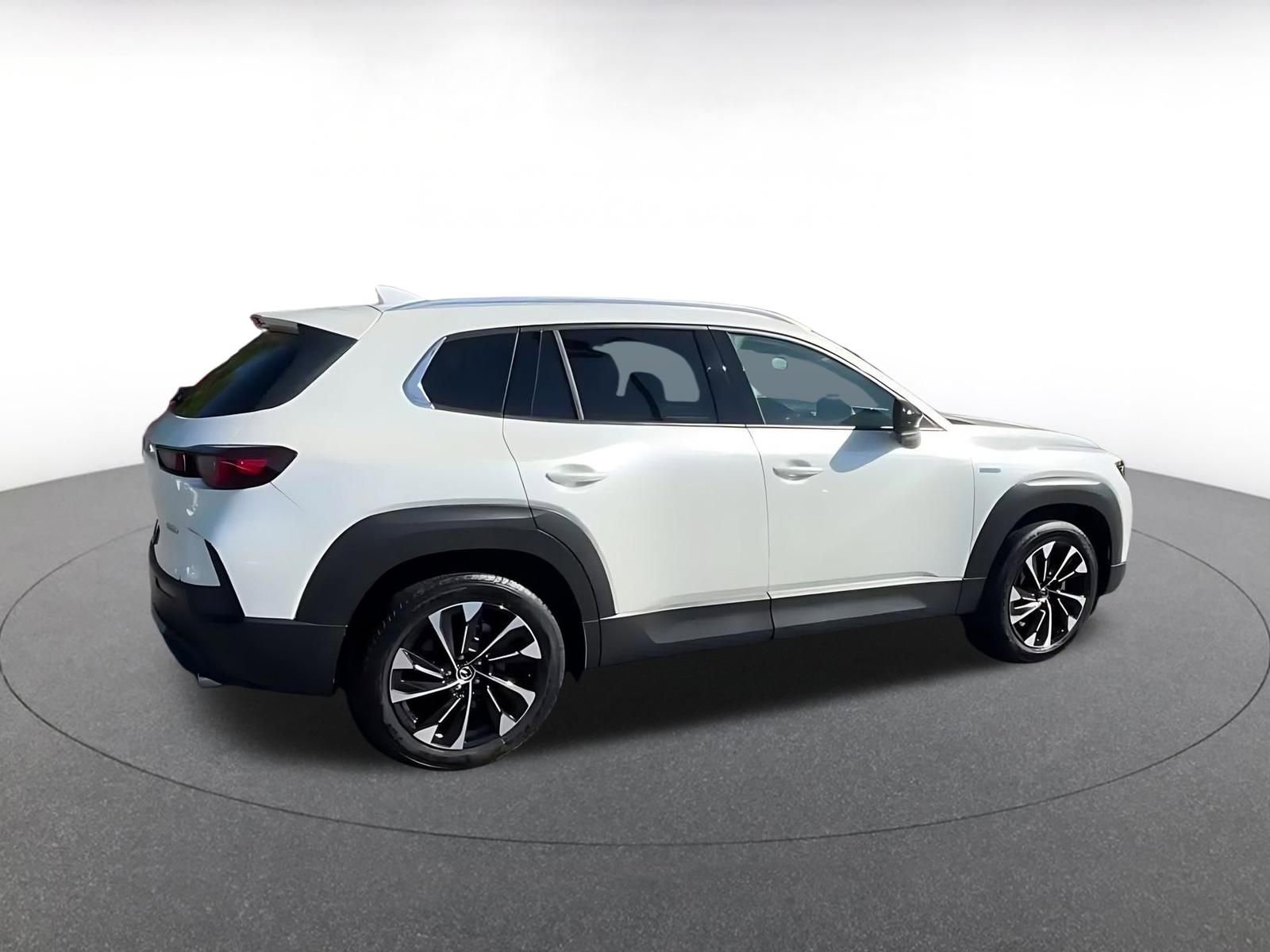 Thumbnail: 2025 Mazda CX-50 - 12
