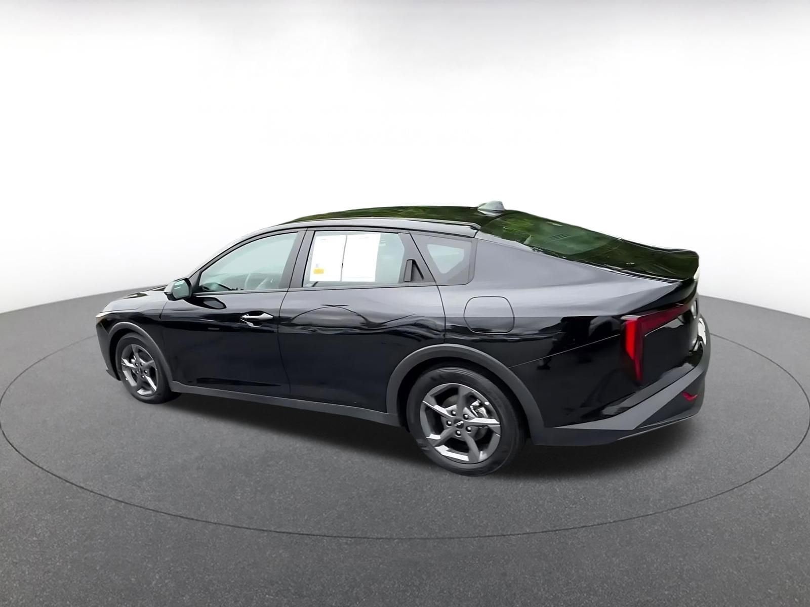 Thumbnail: 2025 Kia K4 - 9