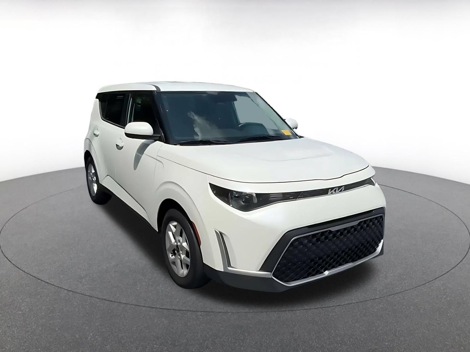 Thumbnail: 2025 Kia Soul - 3