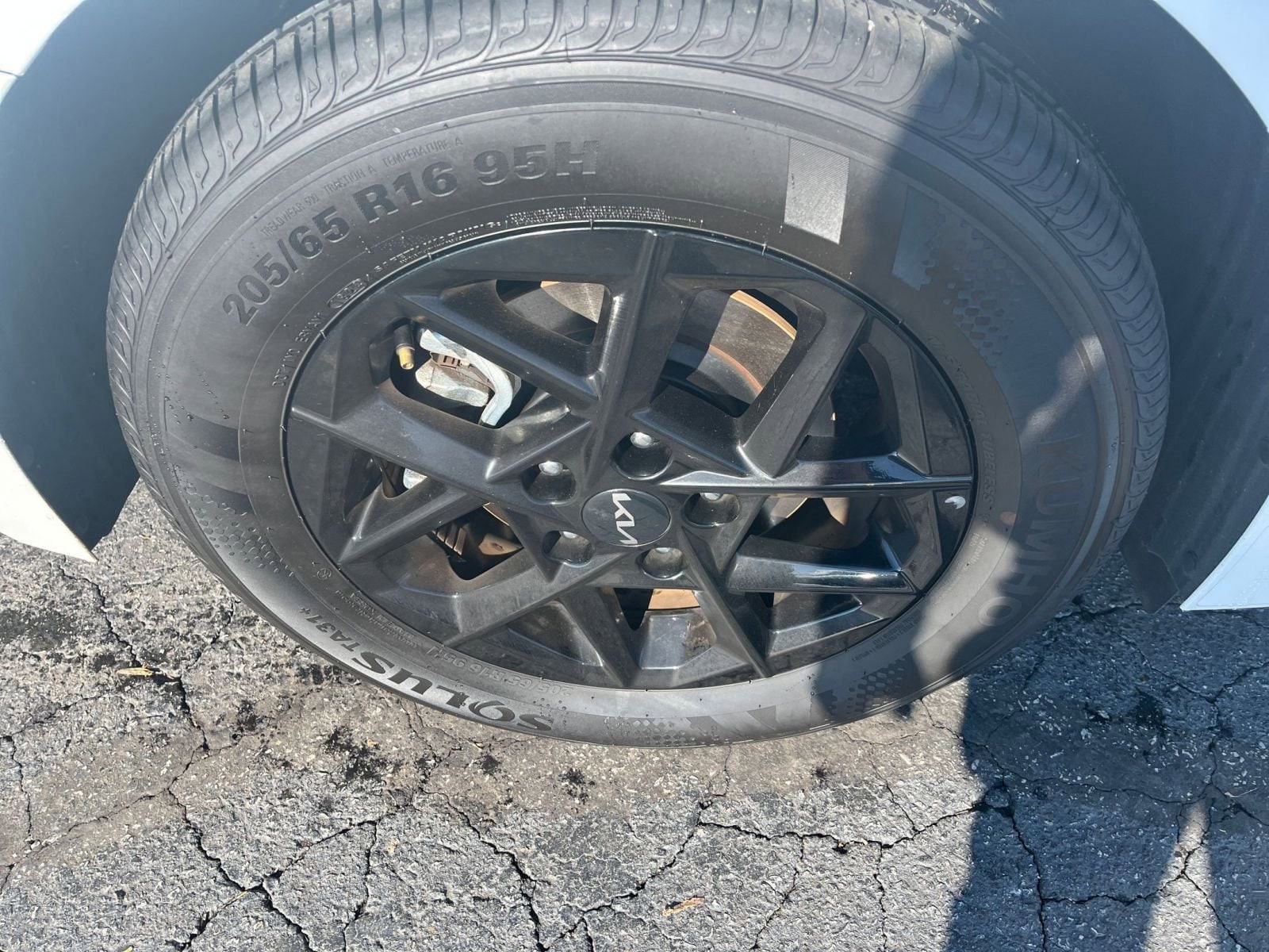 Thumbnail: 2025 Kia K5 - 25