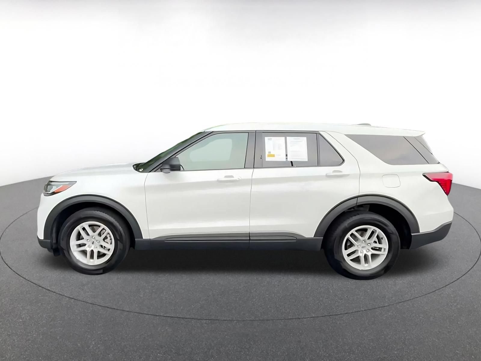 Thumbnail: 2026 Ford Explorer - 7