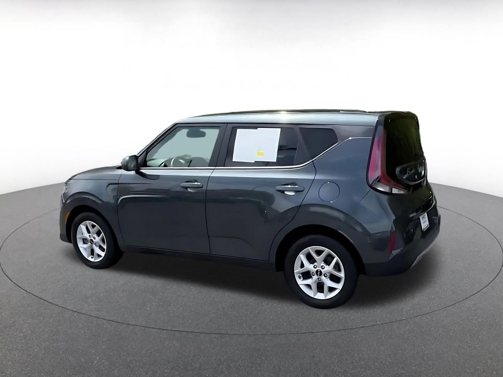 Thumbnail: 2025 Kia Soul - 10