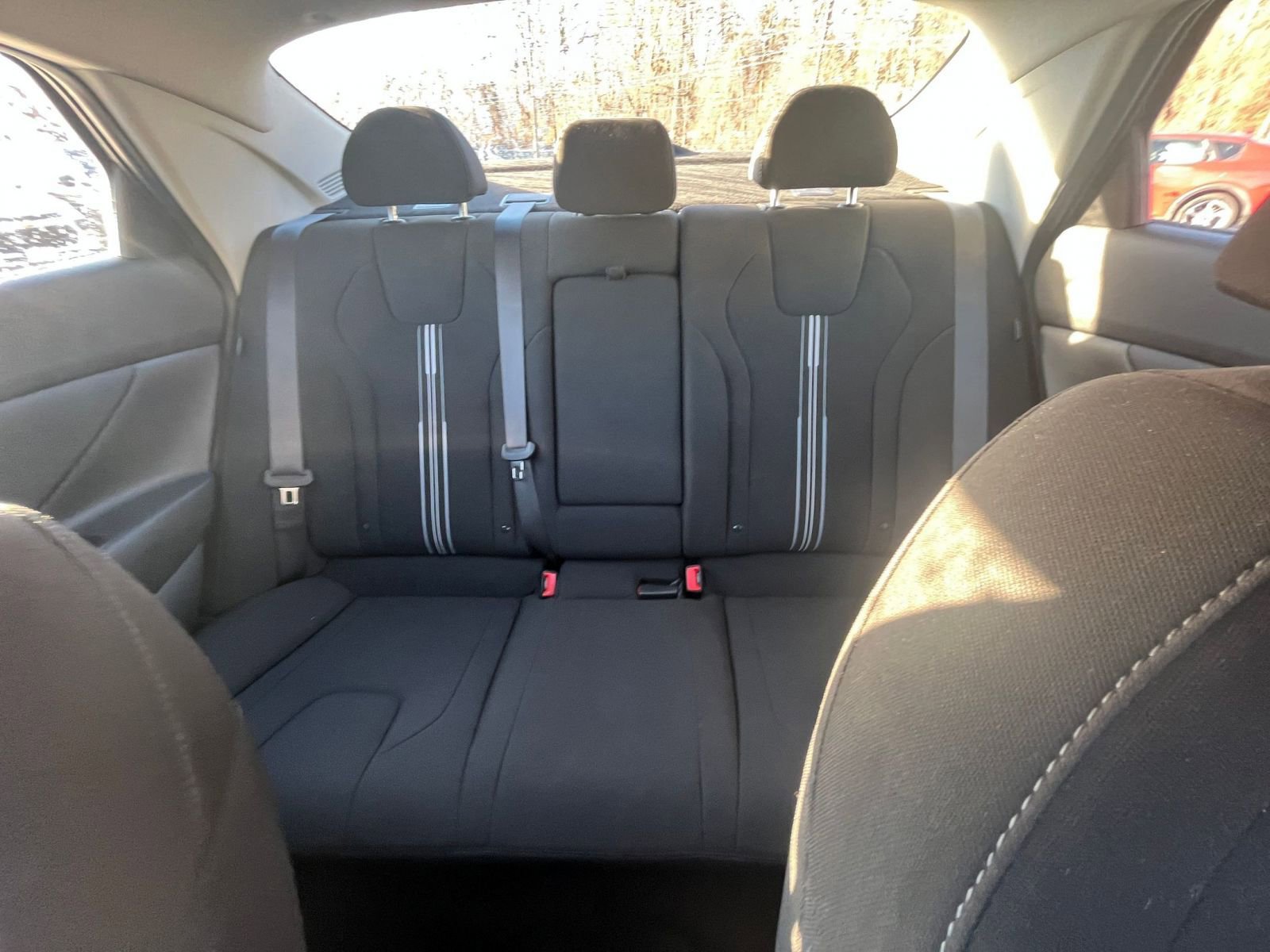 Thumbnail: 2025 Hyundai Elantra - 33